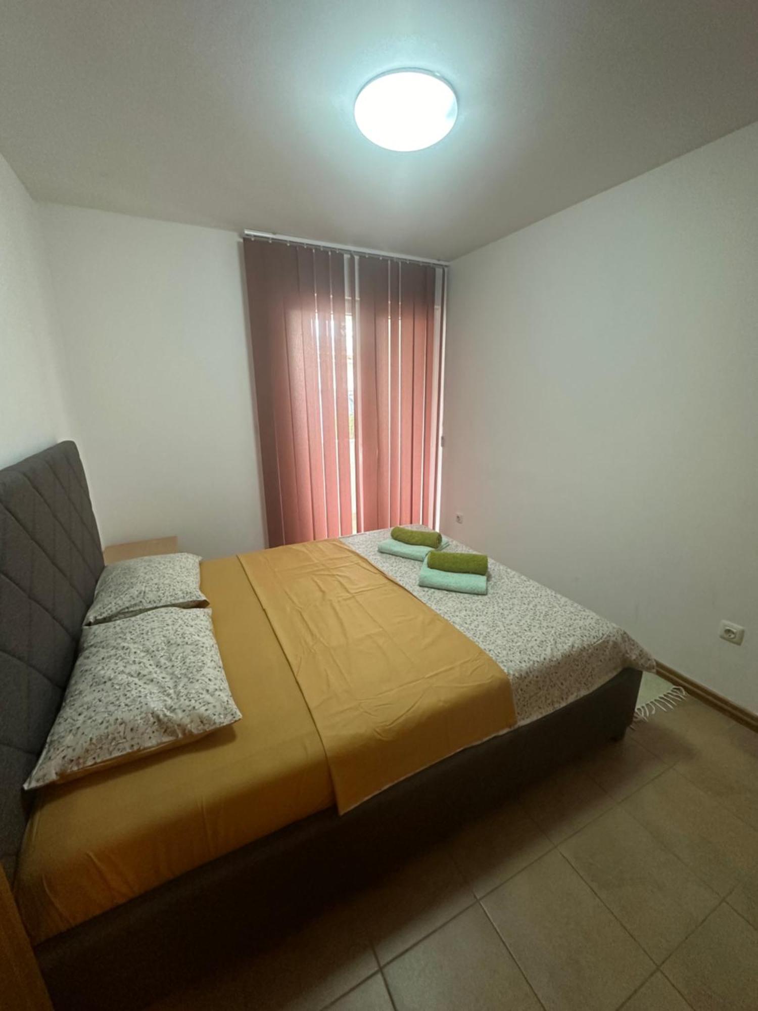 Irish Apartment Complex Budua Esterno foto