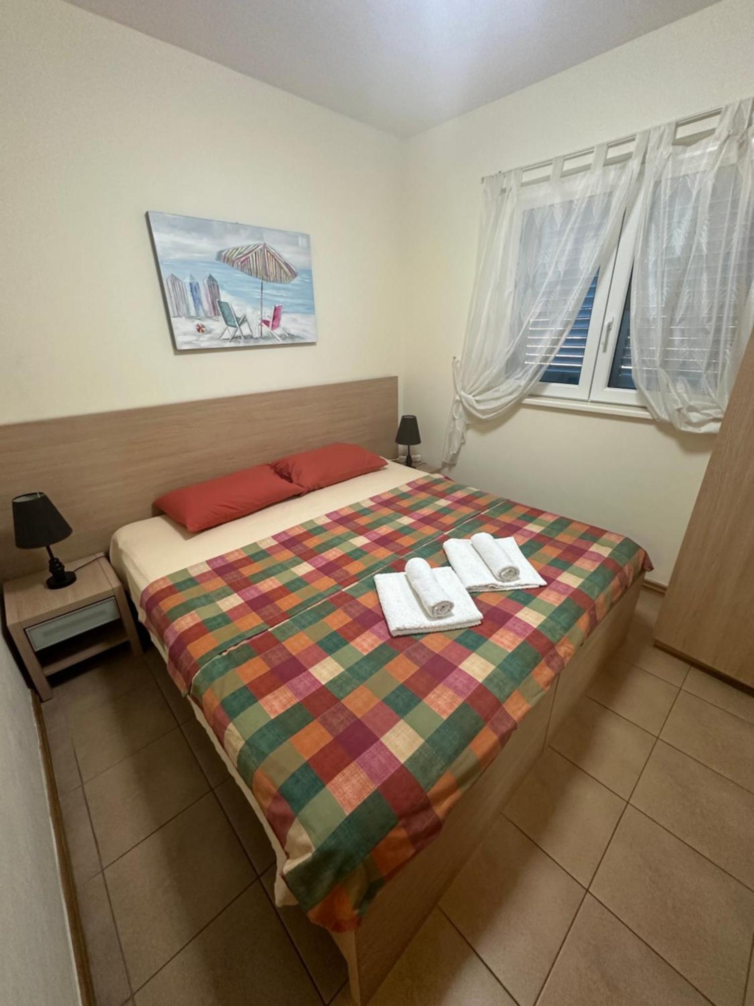 Irish Apartment Complex Budua Esterno foto