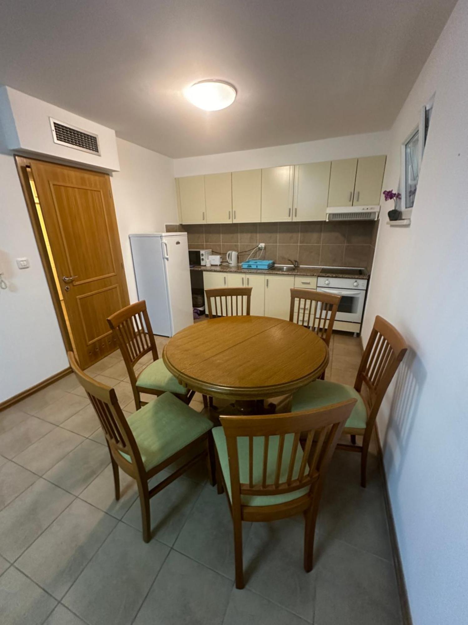 Irish Apartment Complex Budua Esterno foto